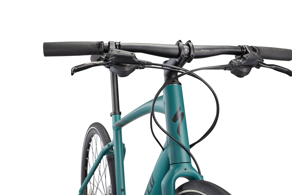 Городские велосипеды Specialized Sirrus 3.0 2022 Satin Dusty Turquoise / Black / Satin Black Reflective Артикул 90922-7404, 90922-7401, 90922-7400, 90922-7405, 90922-7402, 90922-7403