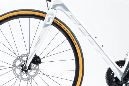 Шоссейные женские велосипеды Scott Contessa Addict 25 disc 2019 серебристый  Артикул 7613368416036
