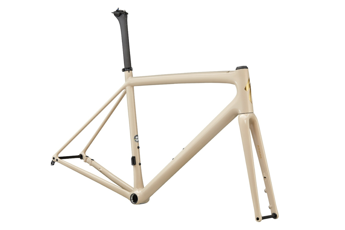 Рамы шоссе, гревел рама Specialized S-Works Aethos 2022 Gloss Sand/ Red/Goldchameleon/Satin Brushed Gold Foil Артикул 77222-0349, 77222-0352, 77222-0361, 77222-0354, 77222-0356, 77222-0358